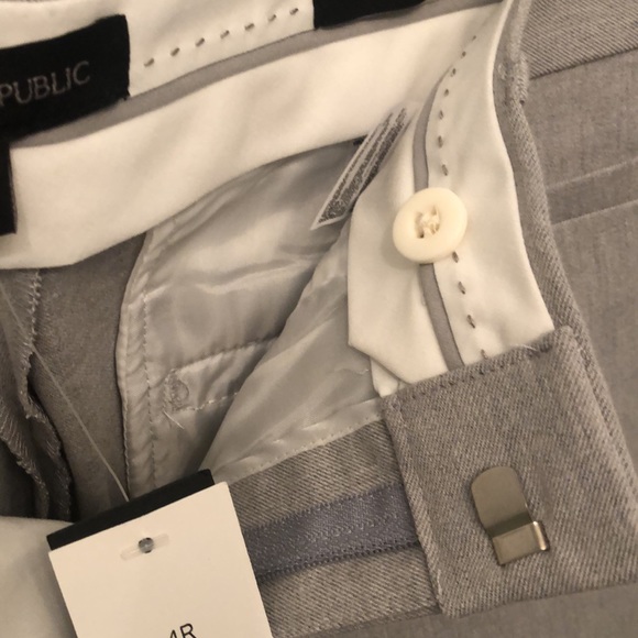 Brand new never worn dress pants from Banana Republic size 4R - Picture 5 of 6